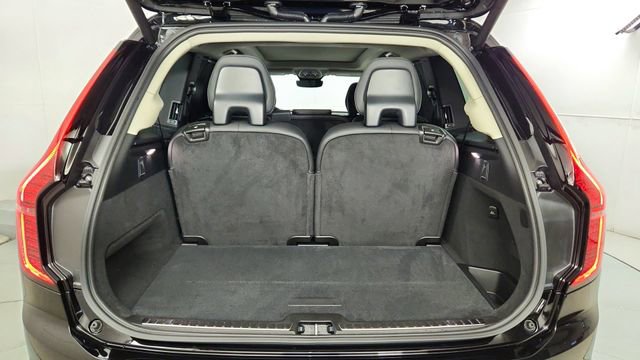 New 2026 Volvo XC90 T8 Ultra w/ Protection Package AWD/4WD image 43