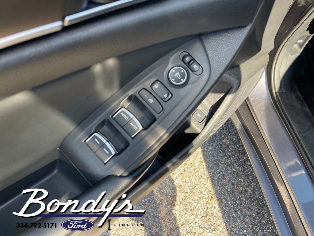 Used 2018 Honda Accord LX image 10