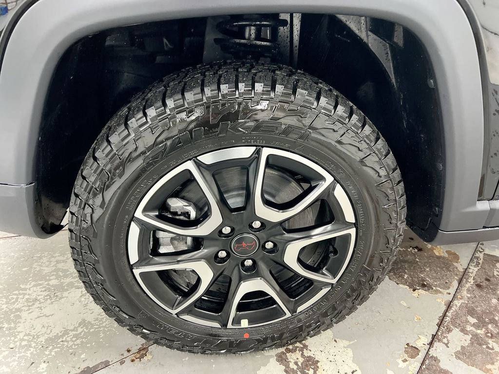 New 2026 Jeep Compass Trailhawk image 26