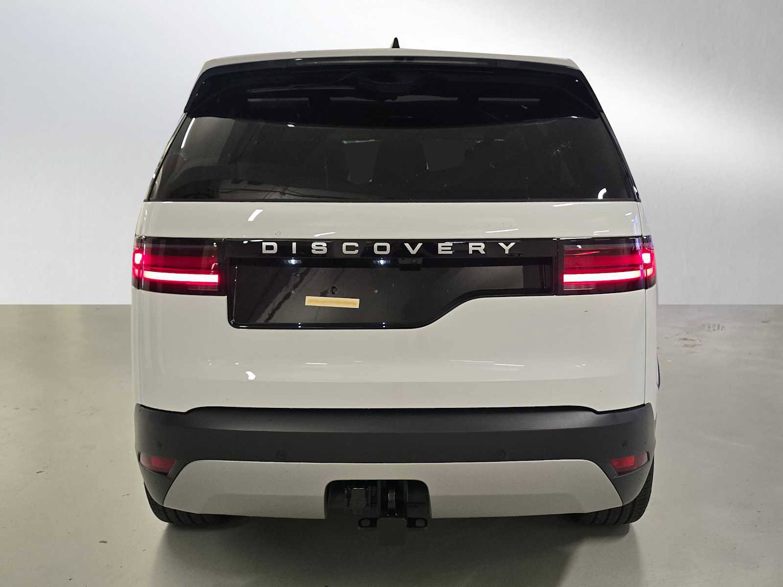New 2026 Land Rover Discovery S AWD/4WD image 4