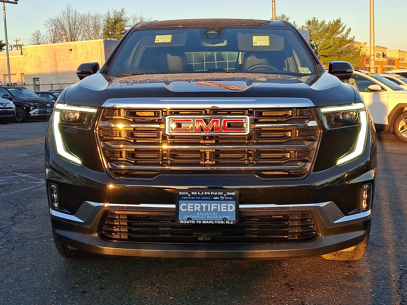 Certified 2024 GMC Acadia Elevation image 2