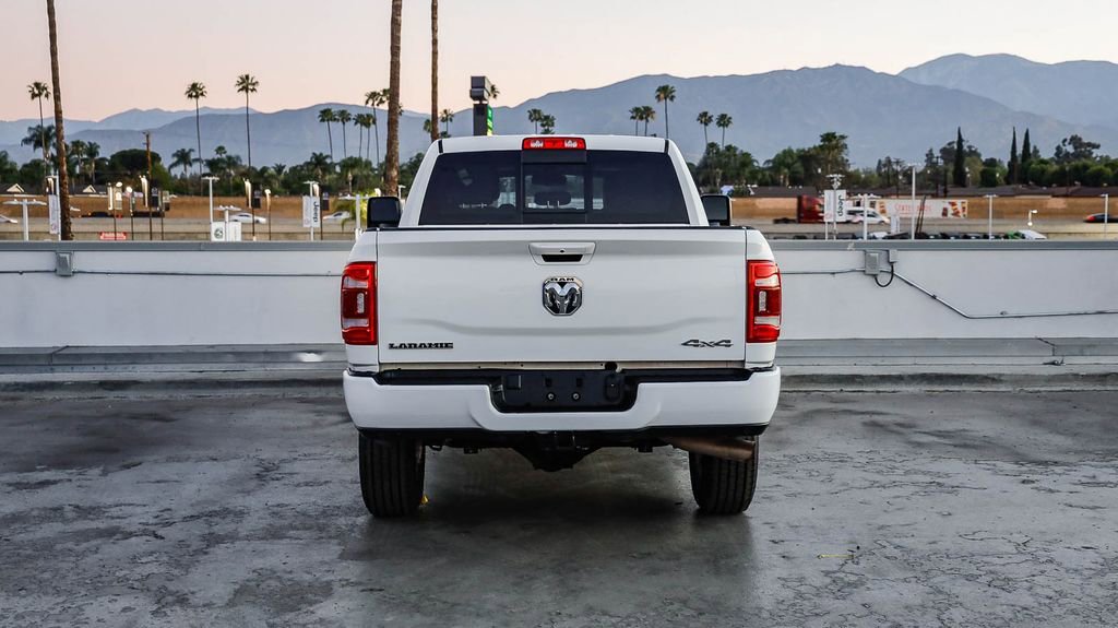 Used 2024 RAM 2500 Laramie AWD/4WD image 8