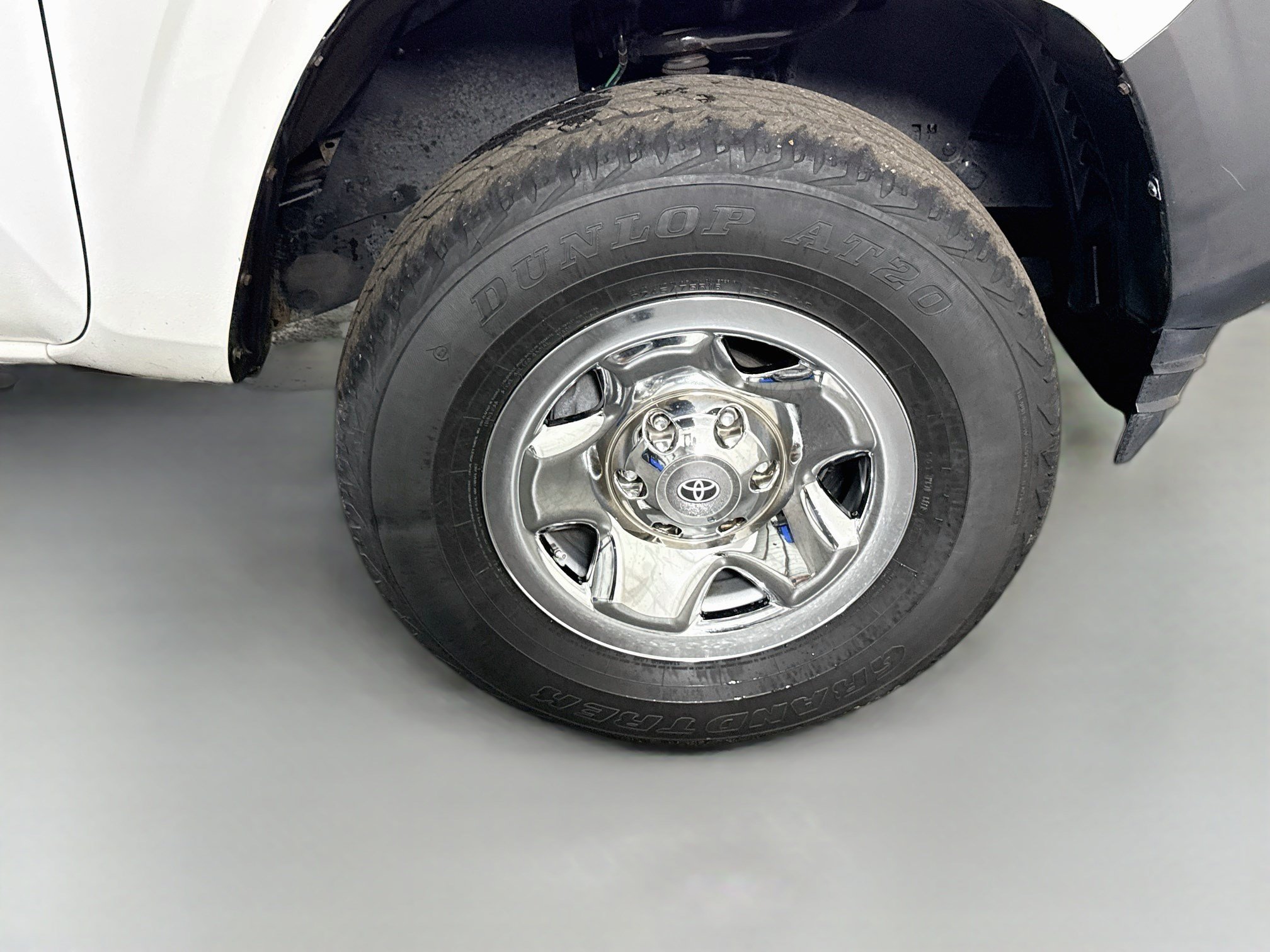 Used 2019 Toyota Tacoma SR RWD image 31