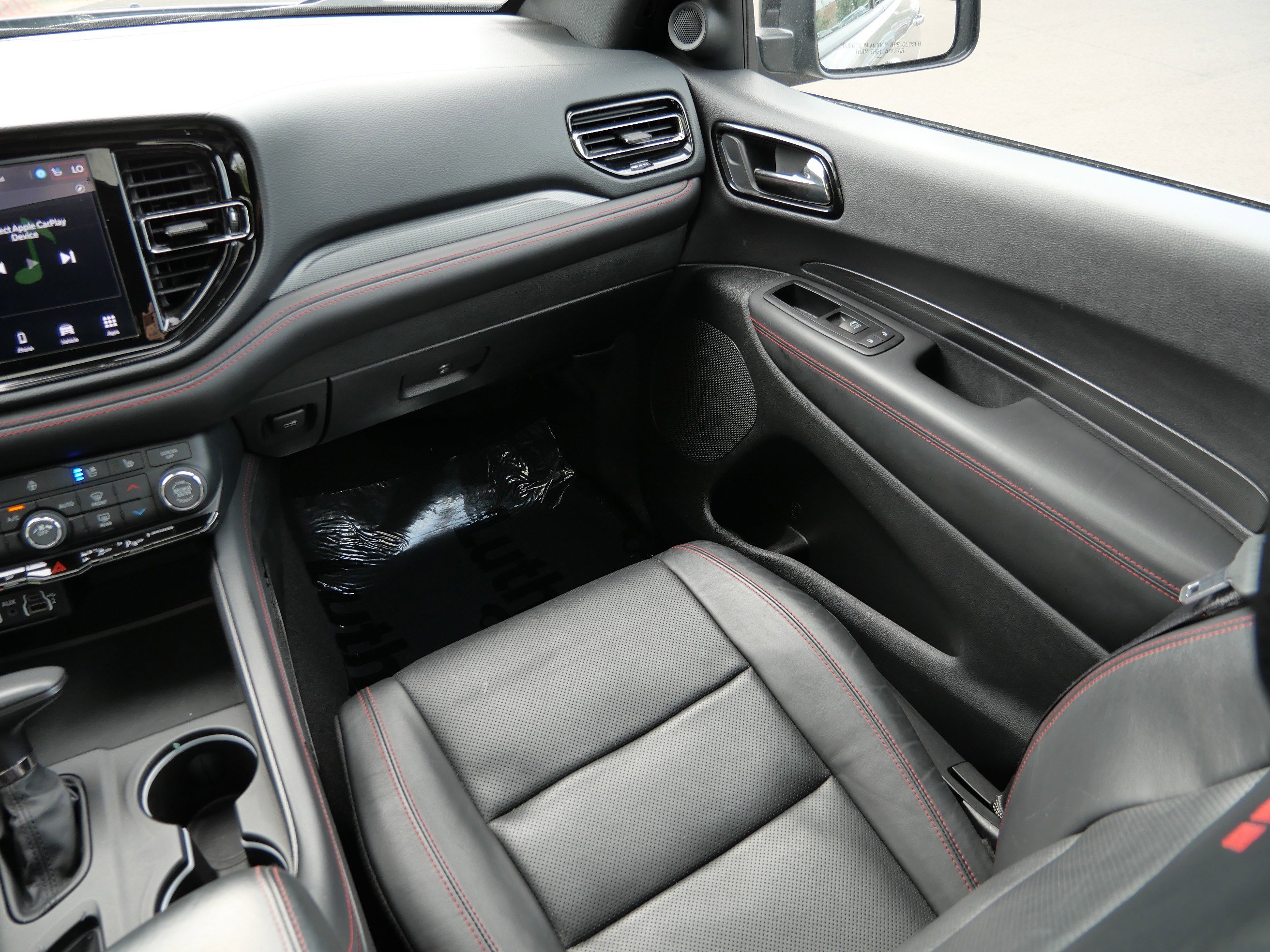 Used 2024 Dodge Durango GT image 11