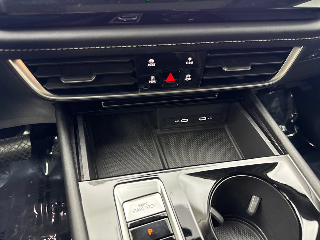 Used 2024 Volkswagen Atlas SE w/ Panoramic Sunroof Package FWD image 69