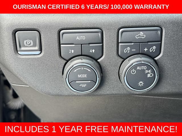 Used 2025 Chevrolet Silverado 1500 LT AWD/4WD image 25