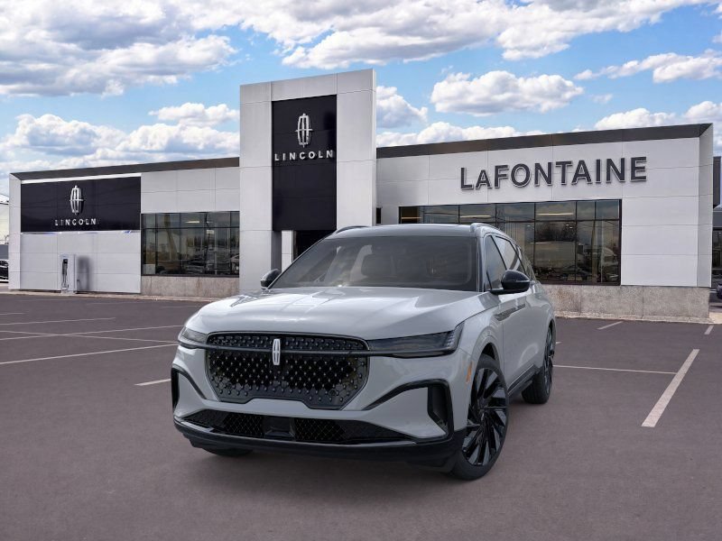 New 2026 Lincoln Nautilus Reserve w/ Jet Appearance Package AWD/4WD image 2