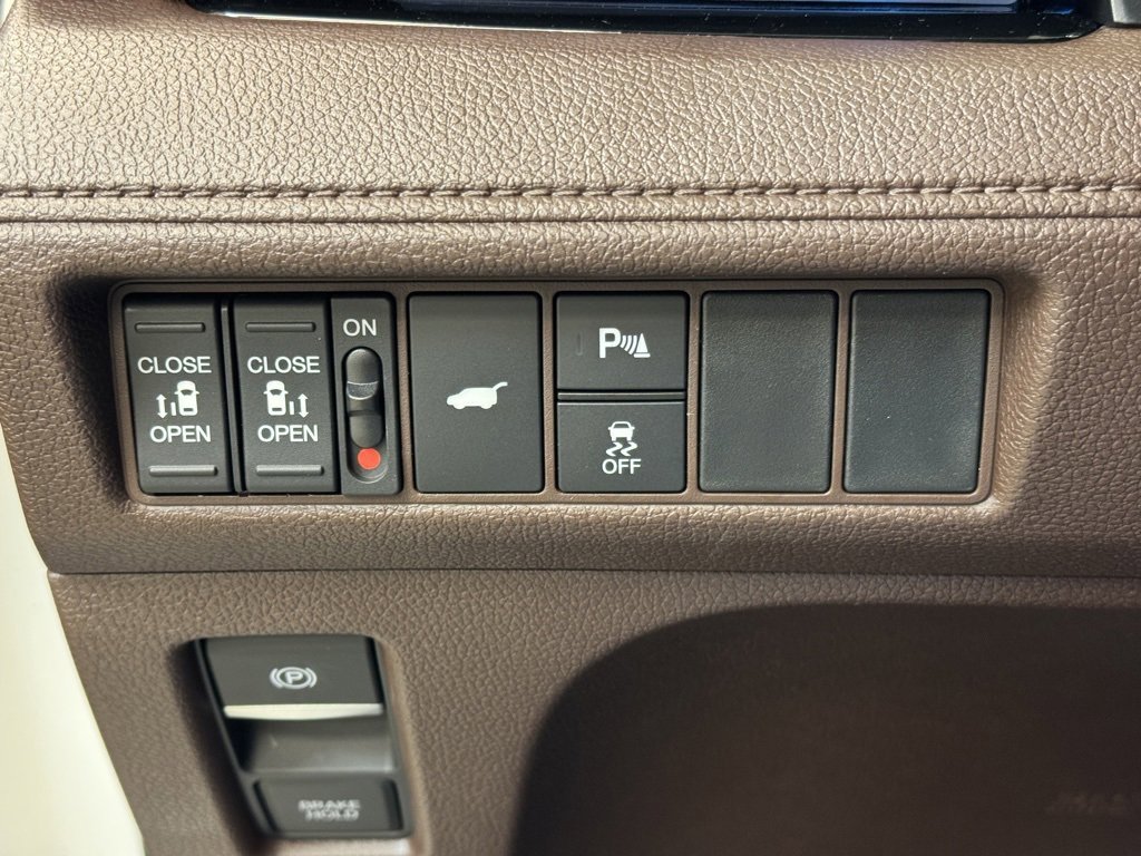 New 2026 Honda Odyssey Elite image 32
