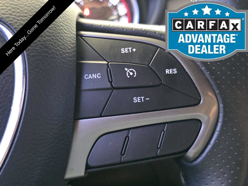 Used 2019 Dodge Challenger R/T Scat Pack w/ Dynamics Package RWD image 29