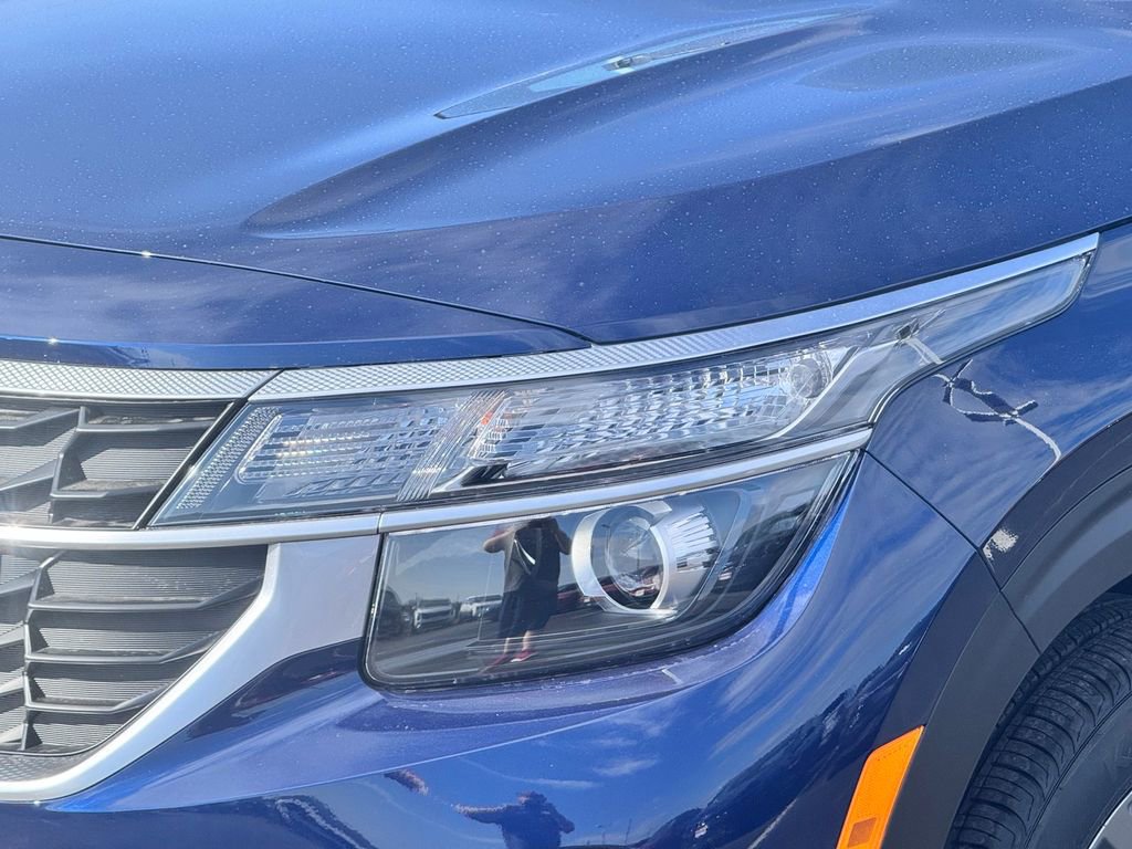 New 2026 Kia Seltos LX image 10