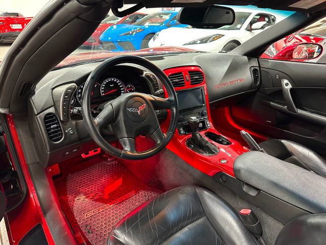 Used 2005 Chevrolet Corvette Coupe w/ Preferred Equipment Group RWD image 11