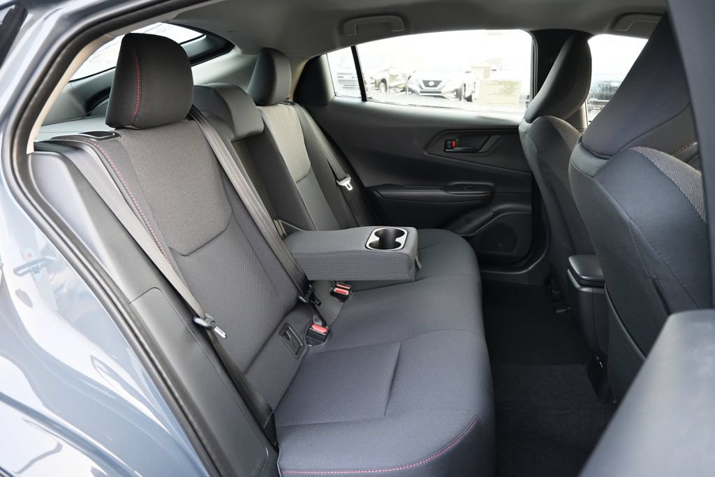 New 2026 Toyota Prius Plug-In Hybrid FWD image 14
