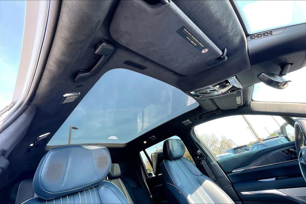 Certified 2026 Cadillac Escalade IQL Luxury image 28