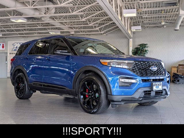 Used 2022 Ford Explorer ST w/ ST Street Pack AWD/4WD image 2
