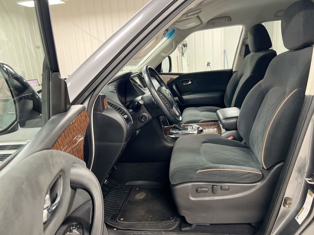 Used 2017 Nissan Armada SV AWD/4WD image 19
