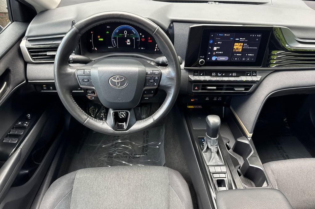 Certified 2025 Toyota Camry LE w/ Convenience Package FWD image 13