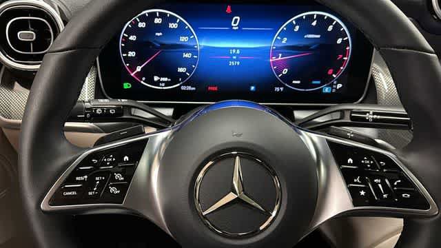 Certified 2026 Mercedes-Benz GLC 300 4MATIC image 17