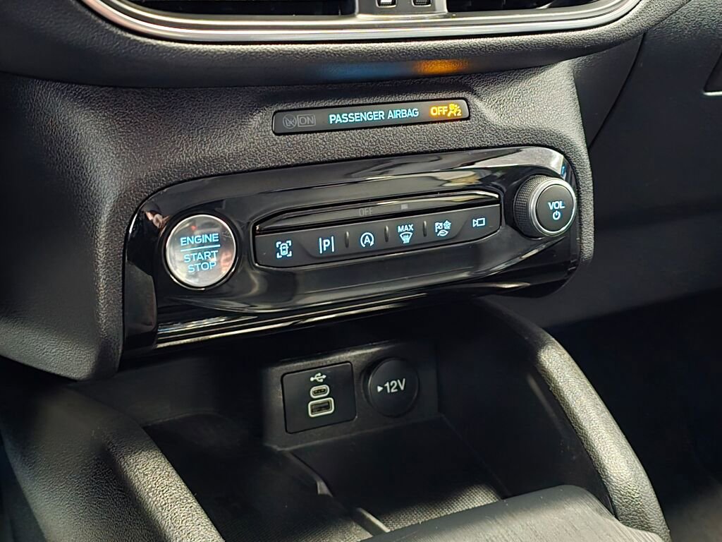 Used 2024 Ford Escape Platinum image 35