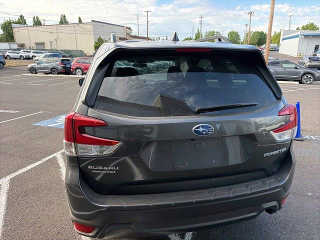 Used 2023 Subaru Forester Premium AWD/4WD image 7