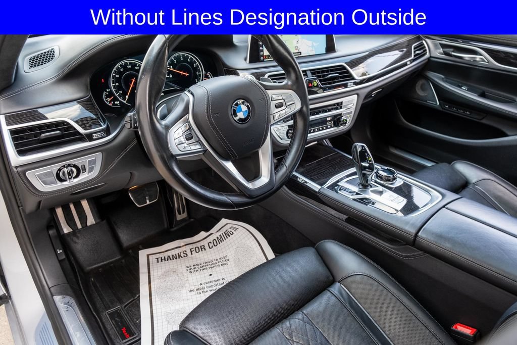 Used 2019 BMW 750i w/ Executive Package RWD image 16