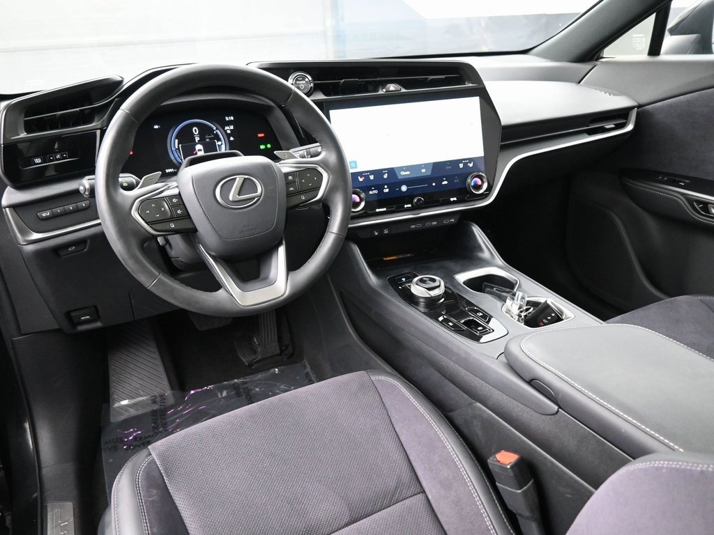 Used 2023 Lexus RZ 450e Premium w/ Accessory Package (2T) image 10