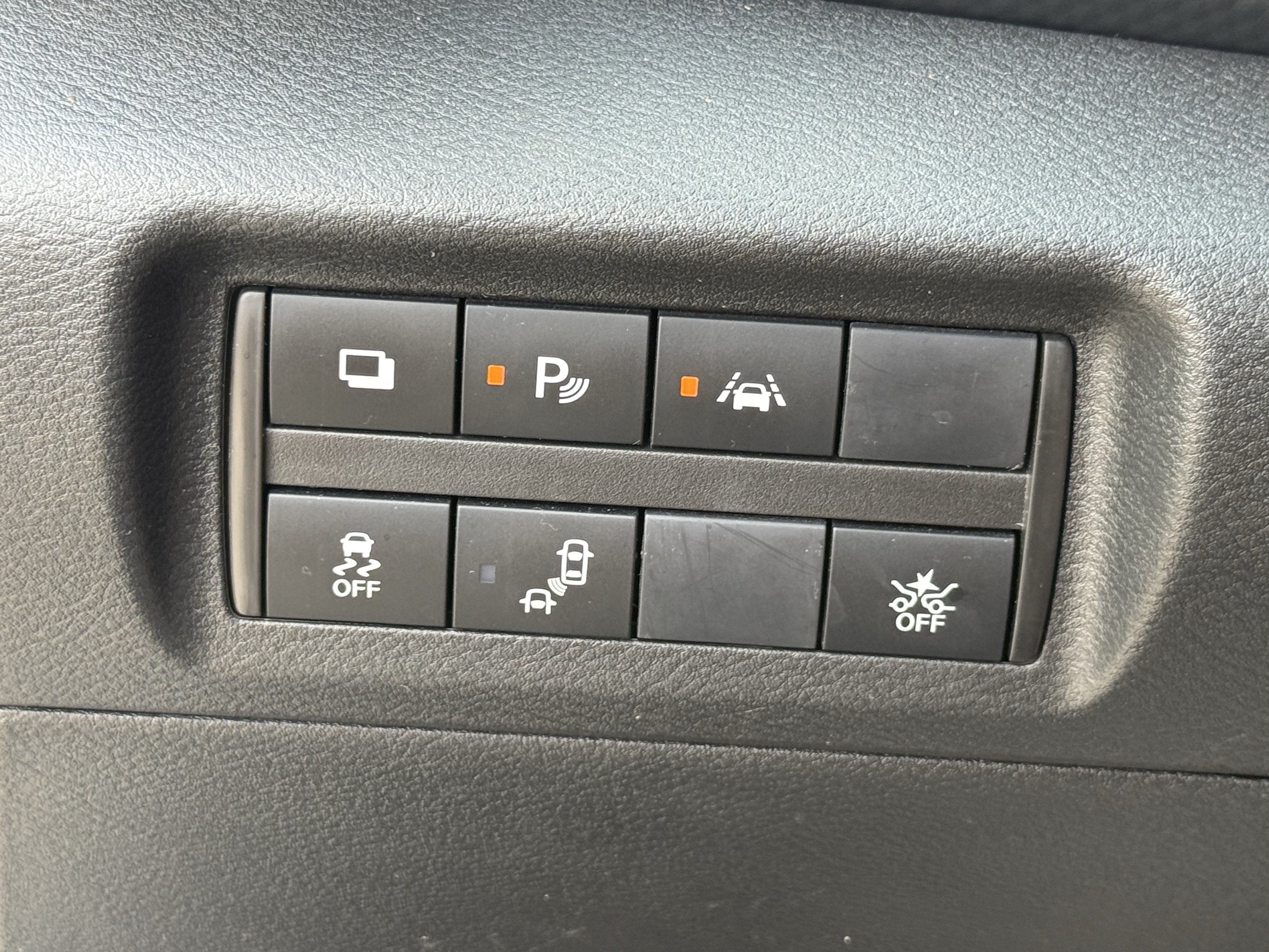 Used 2024 Nissan Kicks S FWD image 26