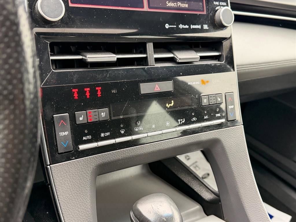 Used 2019 Toyota Avalon Touring w/ Advanced Safety Package FWD image 20