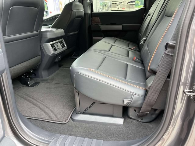 New 2027 Ford F250 Lariat w/ FX4 Off-Road Package AWD/4WD image 17