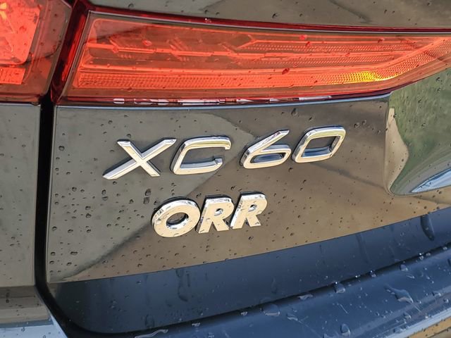 Used 2023 Volvo XC60 T8 Plus image 33