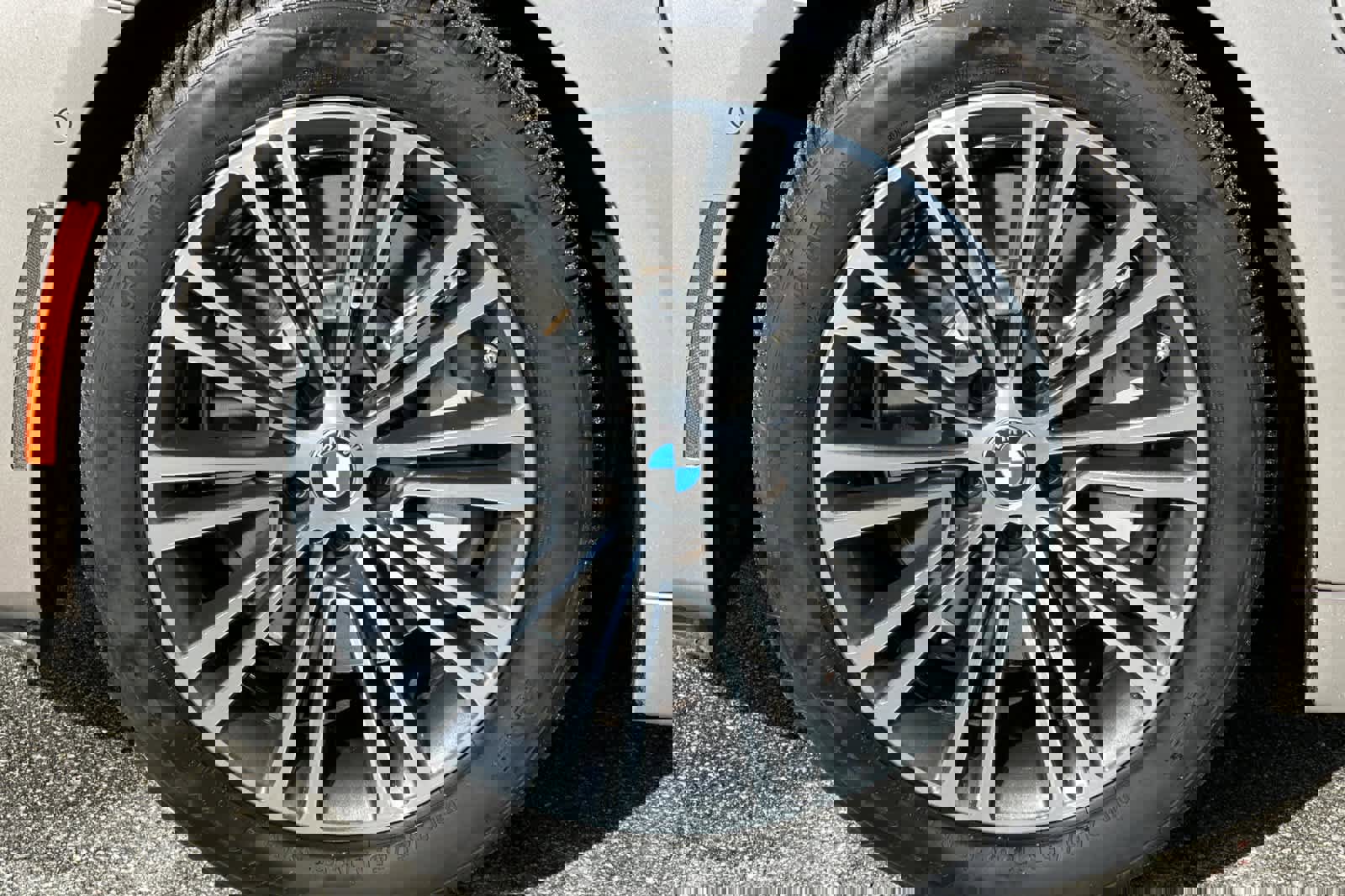 Used 2018 BMW 530e image 31