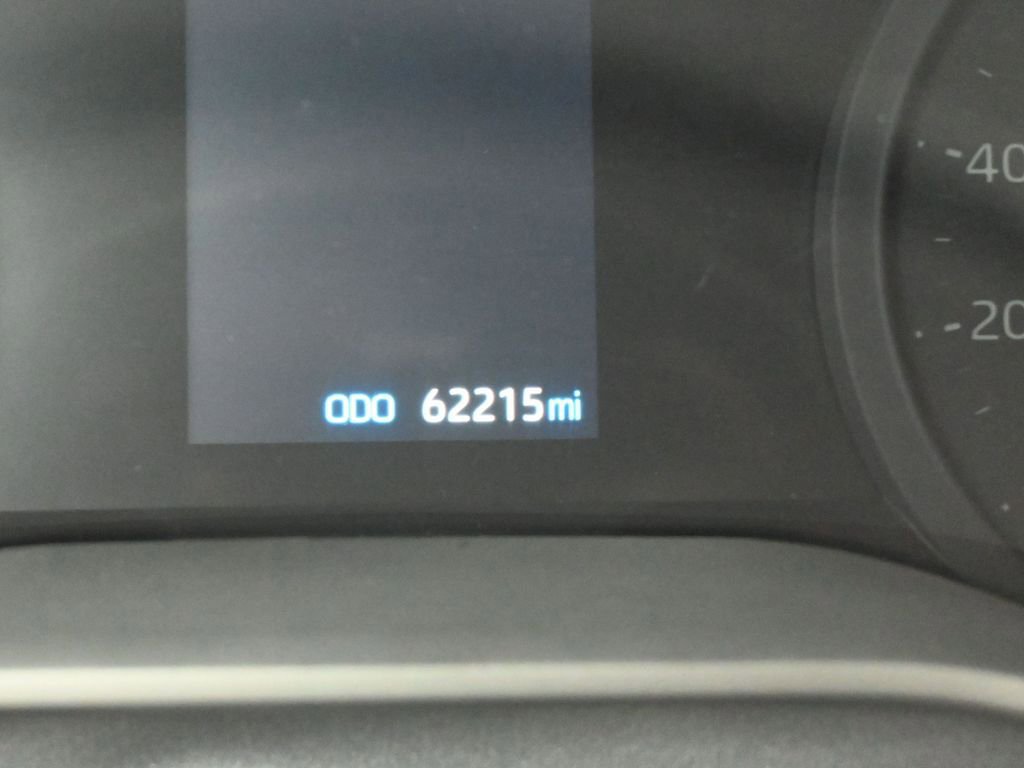 Used 2024 Toyota Sienna XLE image 16