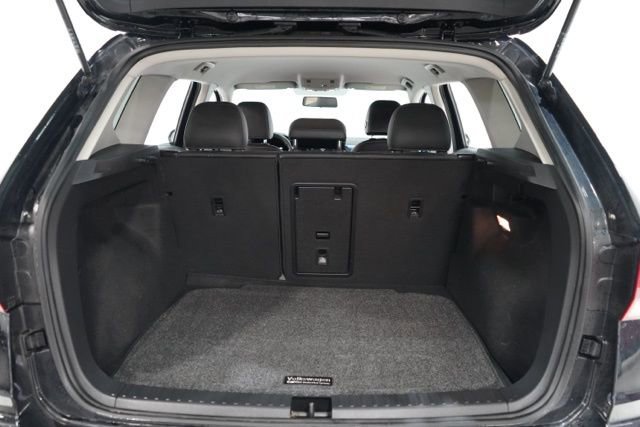 Used 2022 Volkswagen Taos SE image 33