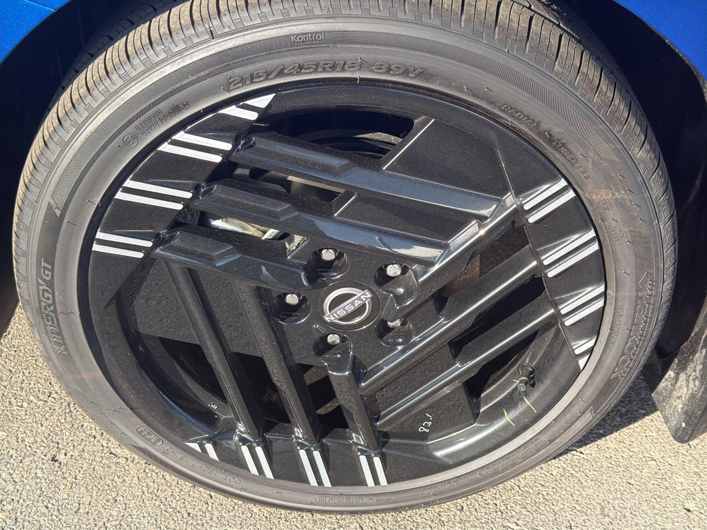 New 2026 Nissan Sentra SR image 9