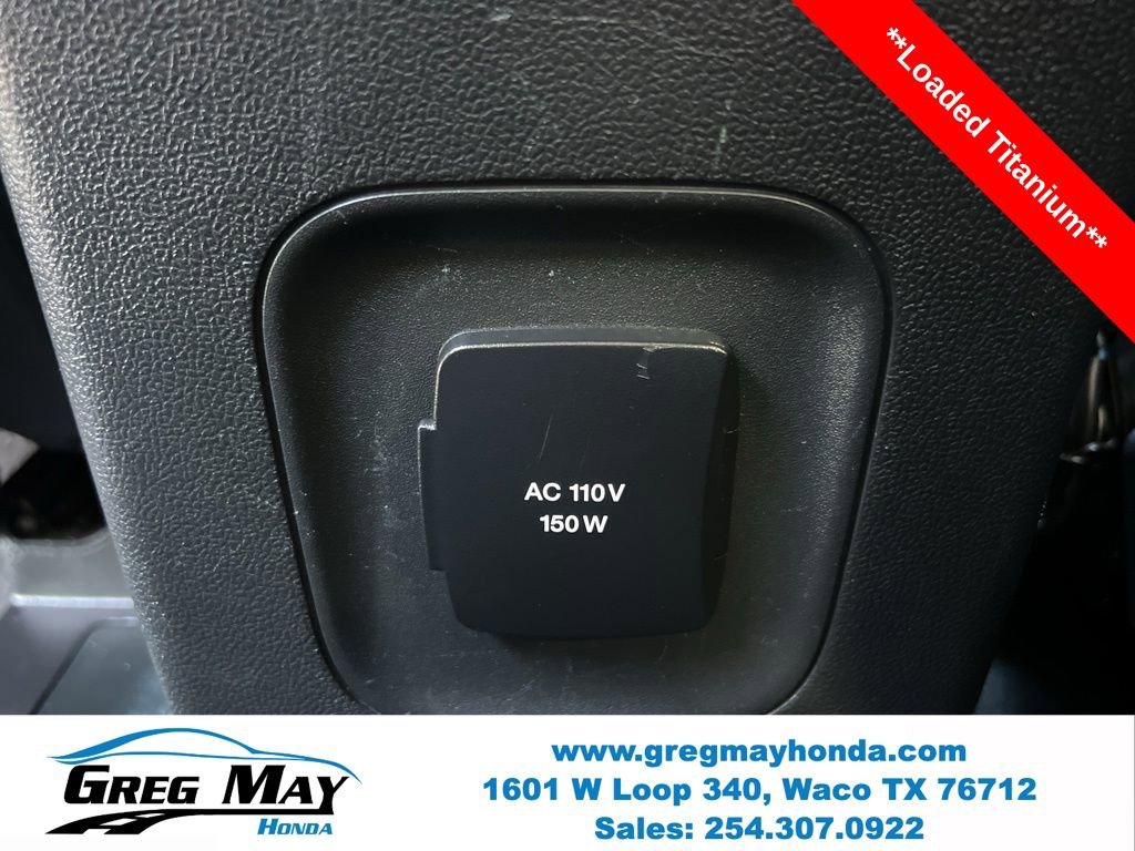 Used 2020 Ford Escape Titanium image 20