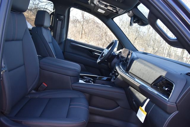 New 2026 Chevrolet Suburban RST w/ Comfort Package image 16