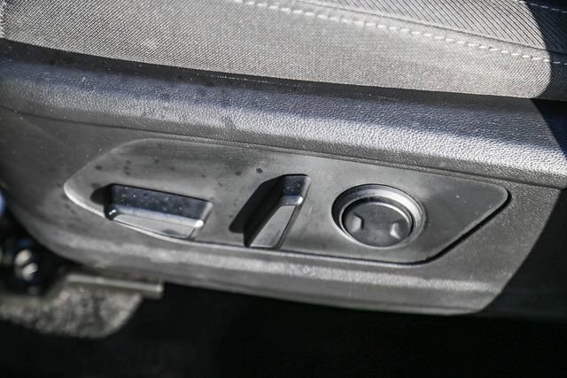 Used 2023 Nissan Rogue SV image 21