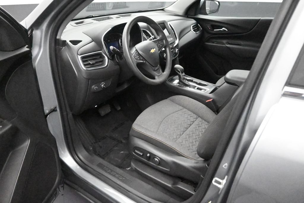 Used 2023 Chevrolet Equinox LT FWD image 11
