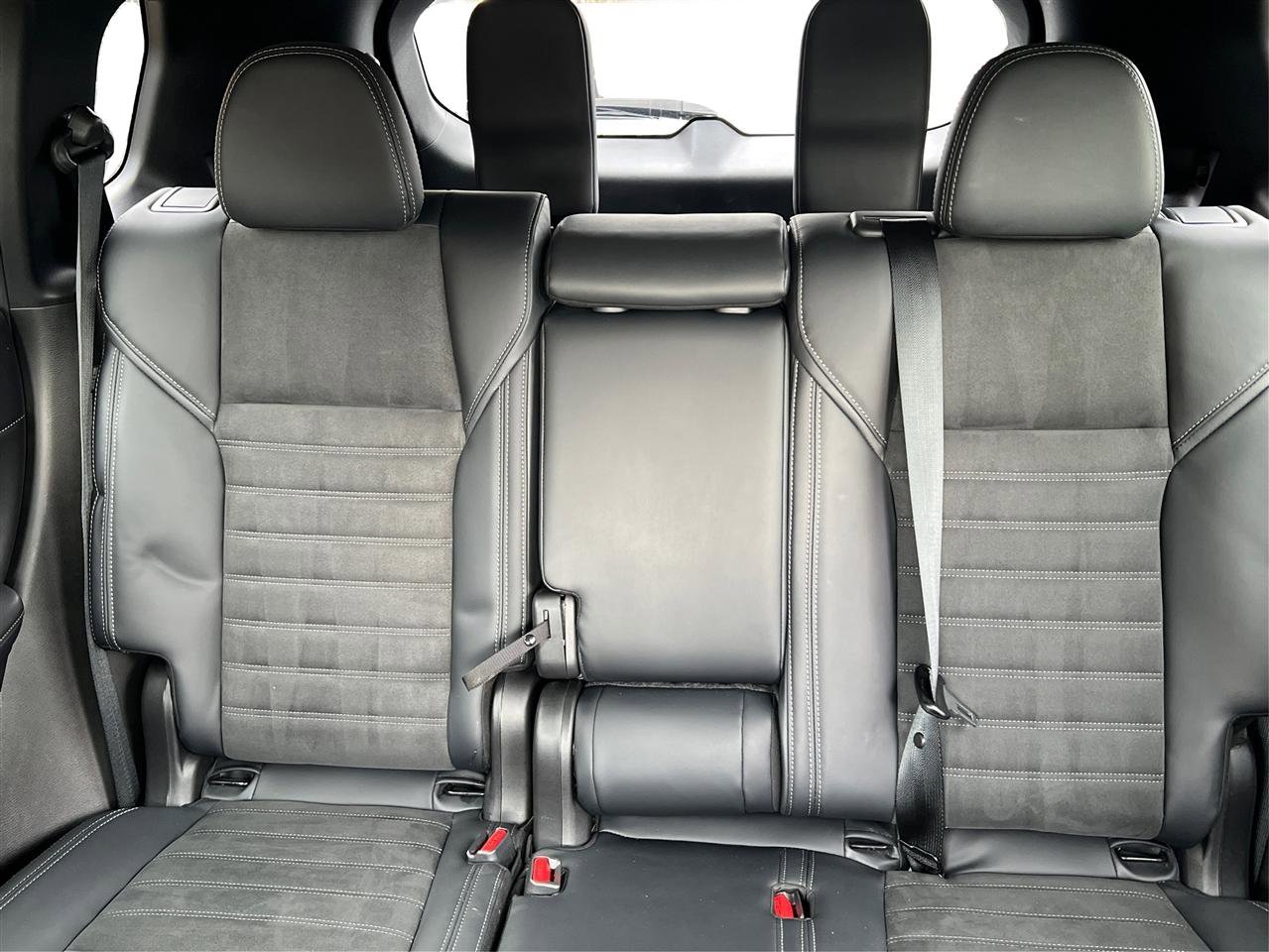 Used 2024 Mitsubishi Outlander SE image 25