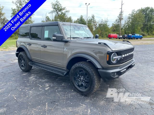 New 2025 Ford Bronco Outer Banks image 9