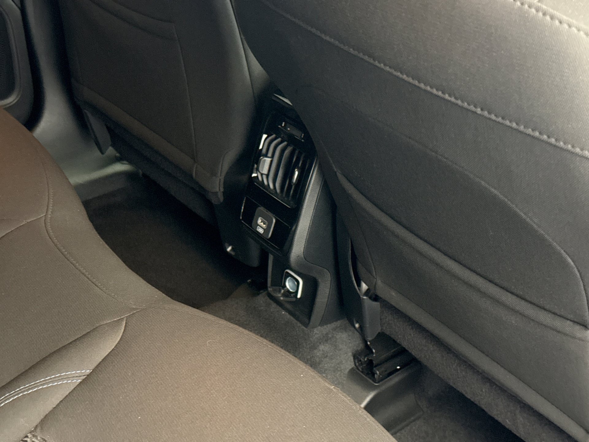 Used 2024 Jeep Compass Sport AWD/4WD image 18