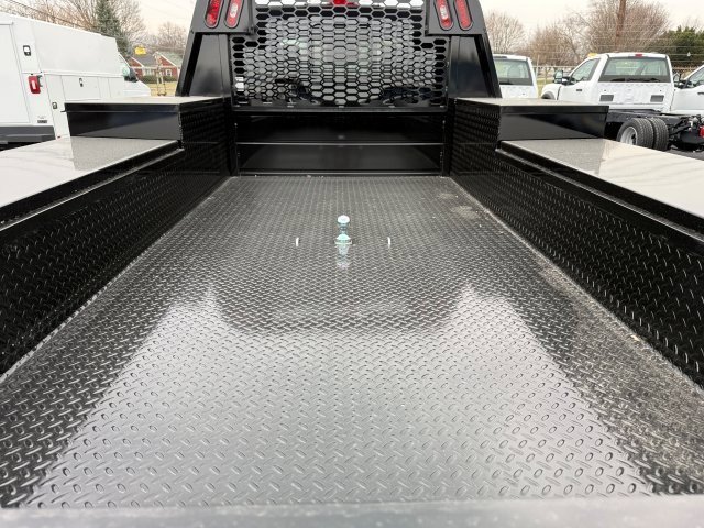 New 2026 Ford F350 XL w/ XL Chrome Package image 6