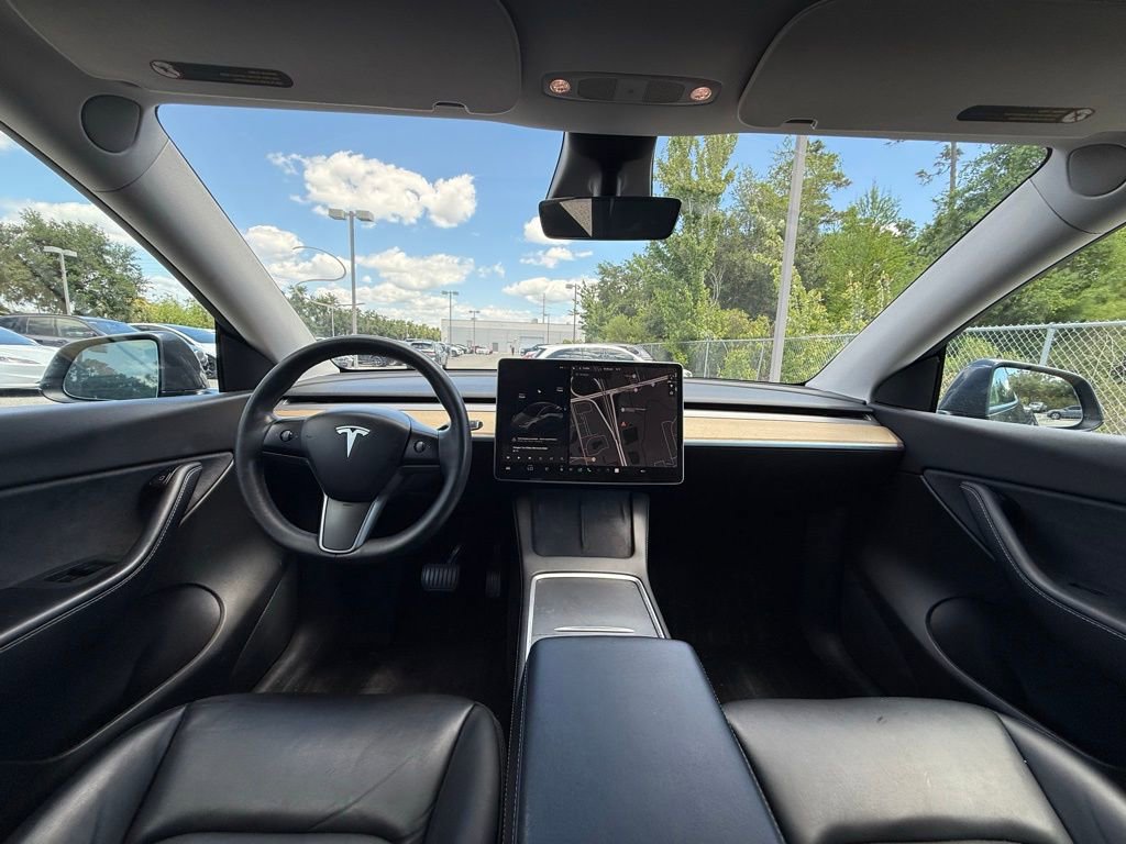 Used 2021 Tesla Model Y Long Range AWD/4WD image 18