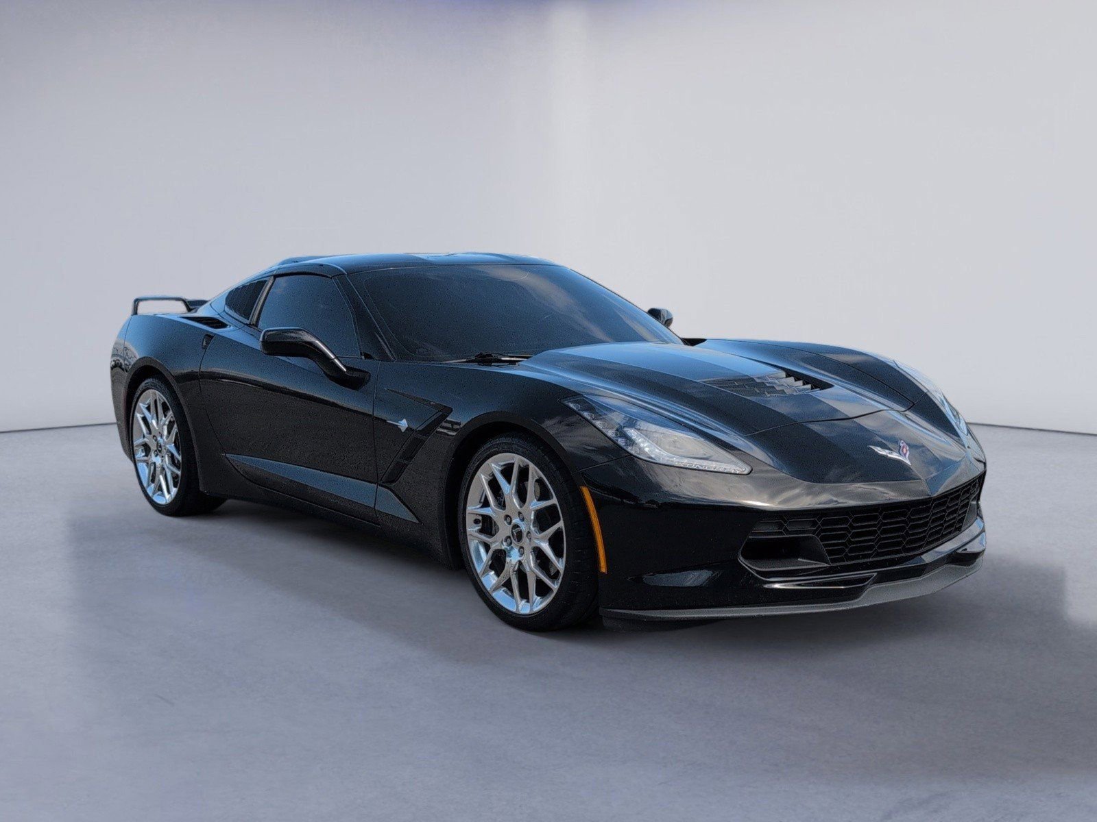 Used 2017 Chevrolet Corvette Stingray Coupe w/ 1LT image 9