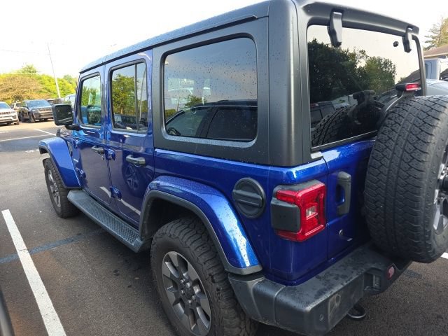 Used 2019 Jeep Wrangler Unlimited Sahara AWD/4WD image 8