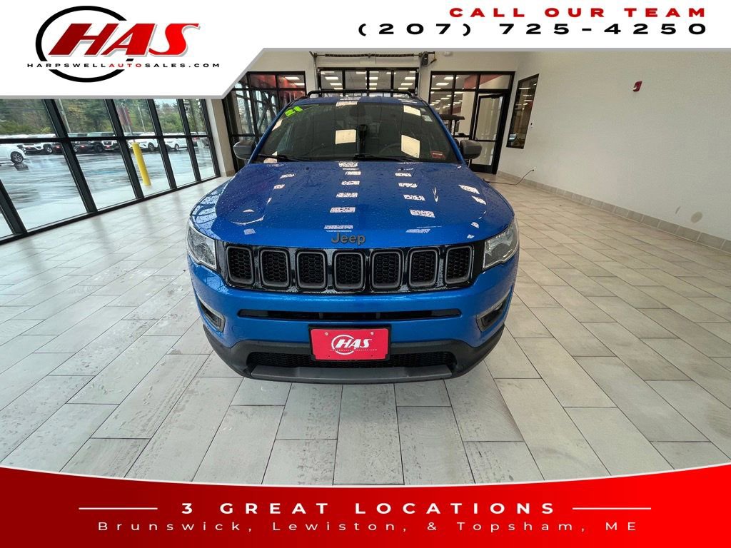 Used 2021 Jeep Compass Latitude AWD/4WD image 9