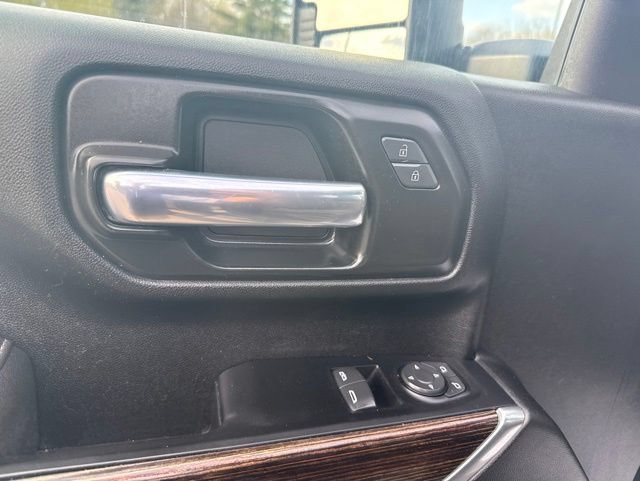 Used 2022 GMC Sierra 3500 SLE w/ SLE Convenience Package AWD/4WD image 16