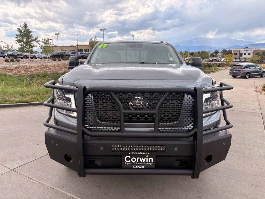 Used 2017 Nissan Titan PRO-4X w/ Pro-4x Convenience Package AWD/4WD image 2