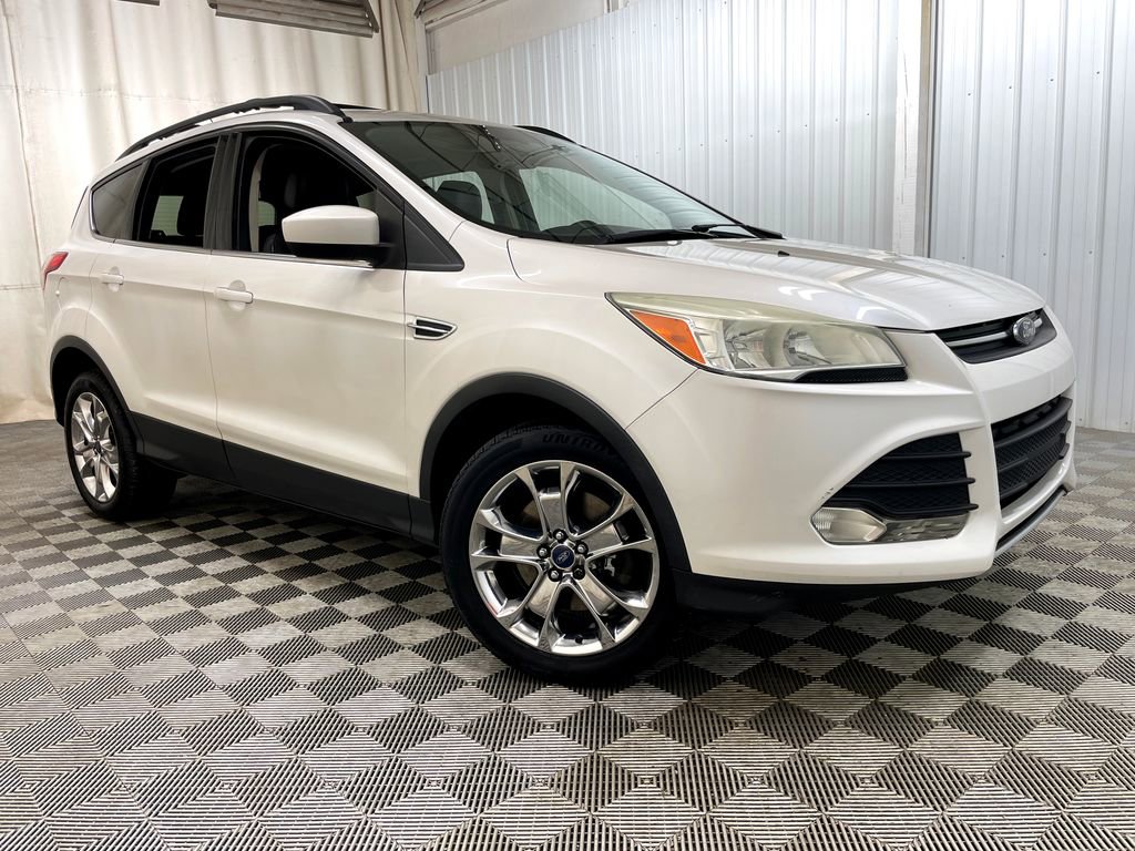 Used 2014 Ford Escape SE w/ Leather Comfort Package AWD/4WD image 47