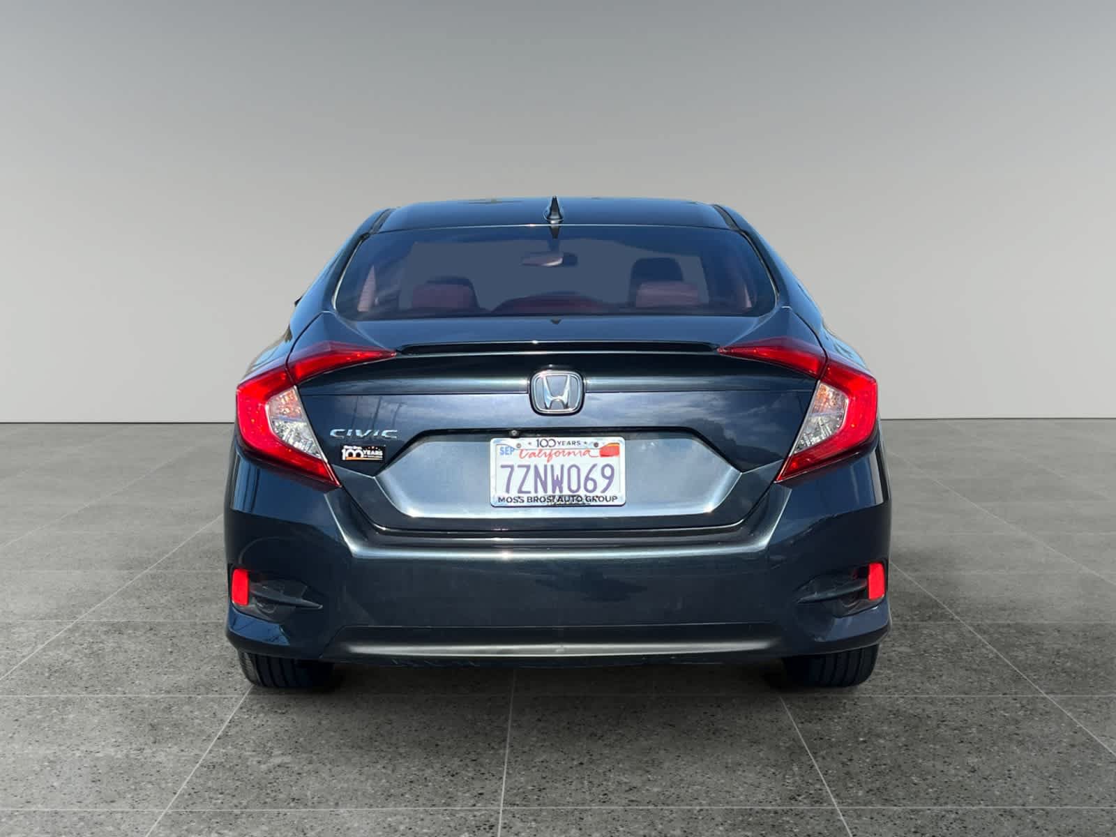 Used 2017 Honda Civic EX-T image 4