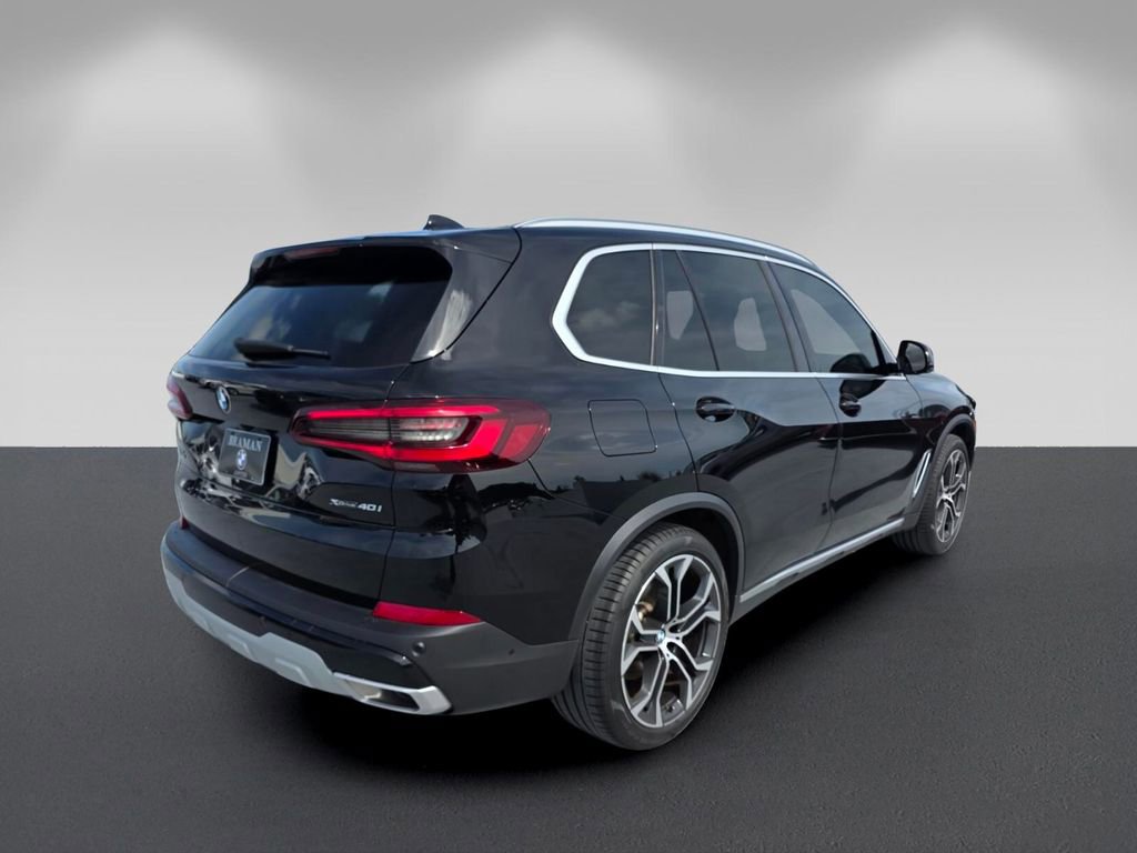 Certified 2023 BMW X5 xDrive40i w/ Premium Package AWD/4WD image 4